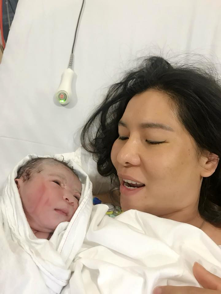 ‘Nữ hoàng tốc độ’ Vũ Thị Hương giảm cân đáng kinh ngạc sau 1 tháng sinh con ‘Nữ hoàng tốc độ’ Vũ Thị Hương giảm cân đáng kinh ngạc sau 1 tháng sinh con